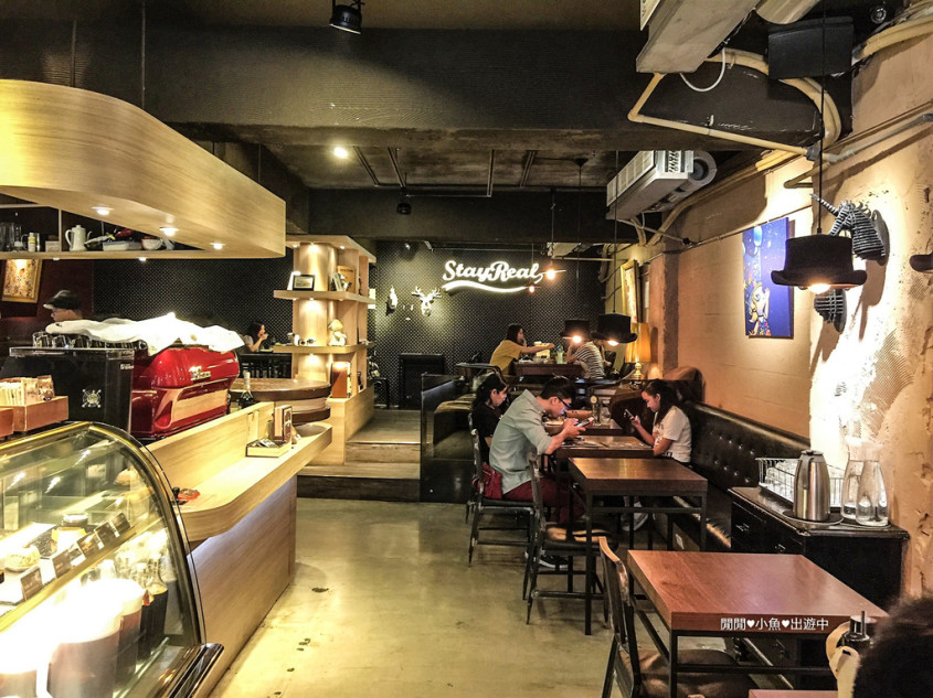 stayreal cafe by gabee 敦南店.五月天