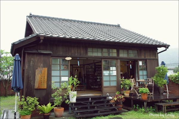 下午茶╣木房子咖啡茶馆~古色古香的日式木屋中,时间彷佛也慢了下来