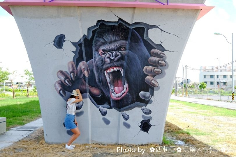 完整版『龙灯九柱 龙灯铁道』,鲨鱼,恐龙,大象,金钢"破墙而出"场景,就