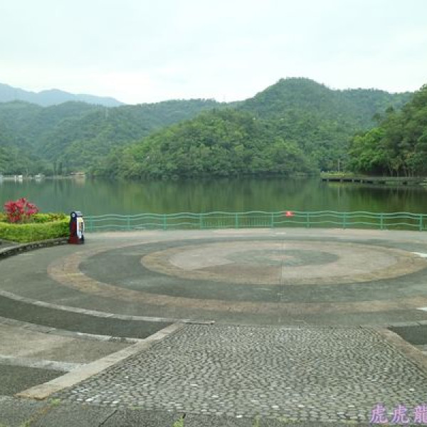 龙潭湖风景区