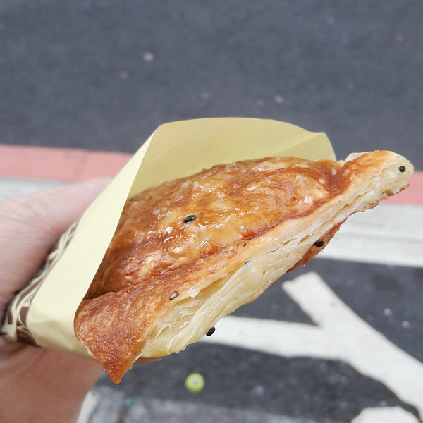 croissant taiyaki 可颂鲷鱼烧 (永康店)