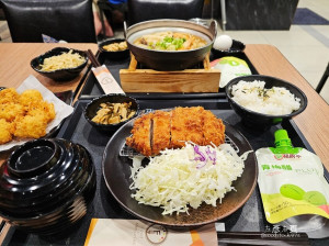 台南中西區 《福勝亭TonKaTsu 日式豬排專賣店》安平家樂福店｜白飯、高麗菜絲、味噌湯無限續加｜18周年慶活動三款特選定食只需169元｜菜單