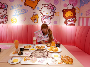 1060106[禮官三小愛地球]台北市大安區女孩們尖叫吧超可愛Hello Kitty Kitchen And Dining主題餐廳環境與餐點美味萌翻天華山藝文特區旁