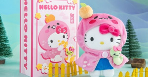 蛇年Kitty先收藏！7-11三麗鷗蛇年Hello Kitty玩偶3種尺寸 限定門市開賣。