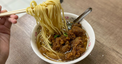 廟東清水排骨酥麵