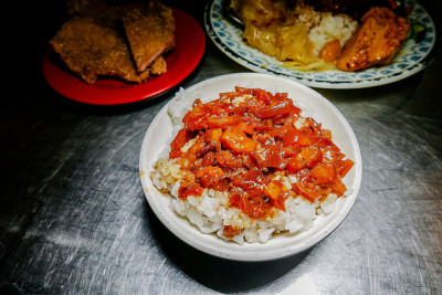 大橋頭魯肉飯(延三店)