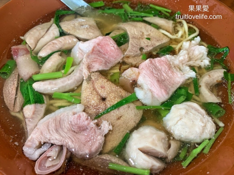 藏在巷弄間的民宅美食，什錦系列料多味美，是許多人推薦