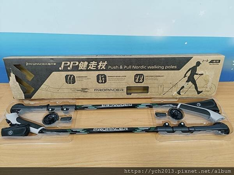 ProPACER PP健走杖評測開箱：壓力定向輪設計提升健走效果，具吸震耐磨與多場景適用，2024健走登山運動必備選擇