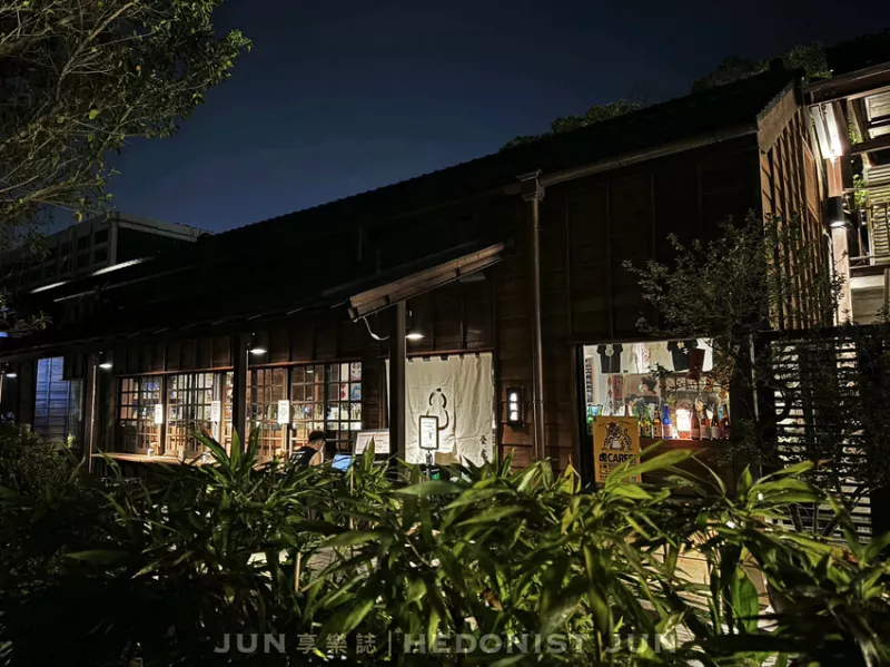 榕錦時光生活園區必訪餐廳！臺虎居餃屋福岡煎餃、臺虎精釀嗨啤，隱藏在老眷村裡的日式美食新體驗。