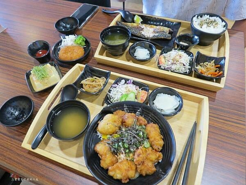 台南美食【壽老人】安南海佃店 日式丼飯專賣店 咖哩、定食、炸物 食材新鮮滋味豐富 高CP值日式料理