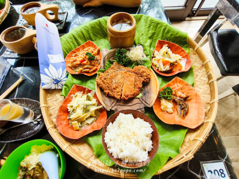 南投縣魚池鄉南投。魚池》碼啡館。邵族風味餐（日月潭水社碼頭）