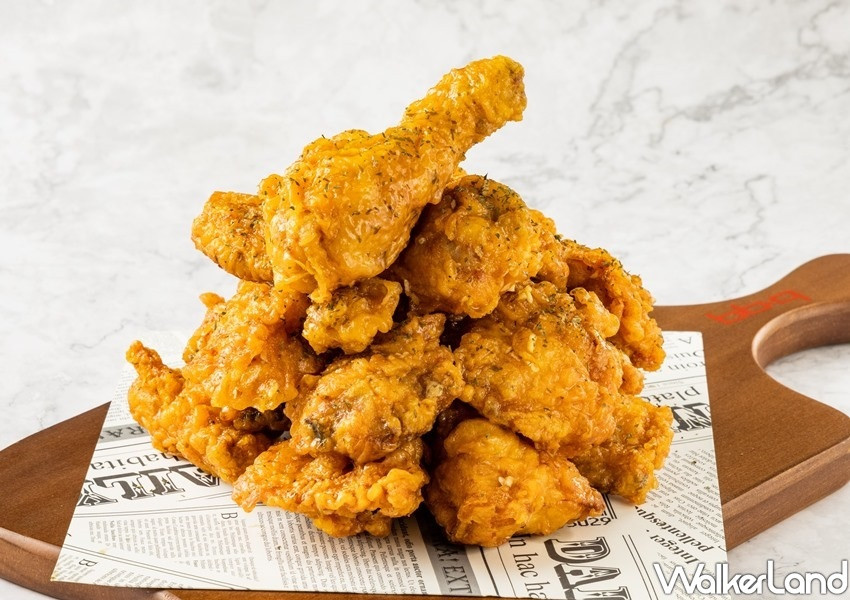 bb.q CHICKEN「楓糖蒜味奶香」、台中首店 / WalkerLand窩客島整理提供 未經許可不可轉載