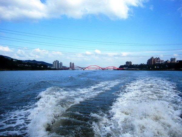 藍色公路微旅行 大稻埕碼頭 關渡碼頭淡水河渡輪遊