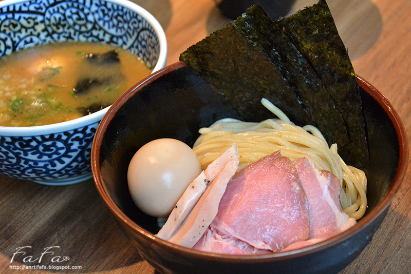 面屋一燈 itto(臺灣店).中山站冠軍濃厚魚介沾面 雞湯拉麵 鴨肝丼