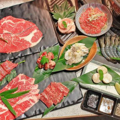 【桃園美食】鬥佐燒肉-100%原肉食材！比10元銅板還大的干貝、生蠔無限量！高品質燒肉吃到飽餐廳