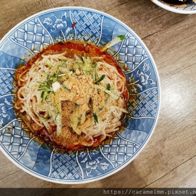 【台北文山】川國麵館 麻瘋麵 擔擔麵 麻辣鴨血 口水雞 辣勁十足 四川料理 文山美食 文山麵食館 興隆路四段