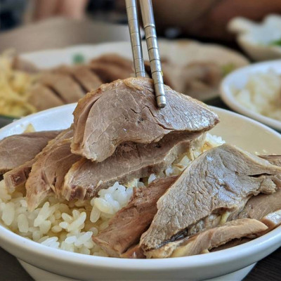 四季當歸鴨｜羅東必吃當歸鴨肉飯！宜蘭百萬人氣外送店家！每桌必點招牌鴨肉切盤！宜蘭美食推薦、宜蘭小吃推薦、宜蘭鴨肉推薦、羅東美食推薦、羅東鴨肉推薦、羅東小吃推薦、羅東外送推薦