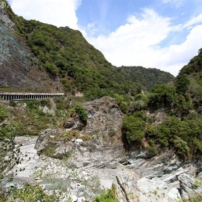 2020夏戀花蓮第三天｜白楊步道水濂洞｜天祥遊憩區｜天祥明山號餐廳｜長春祠～