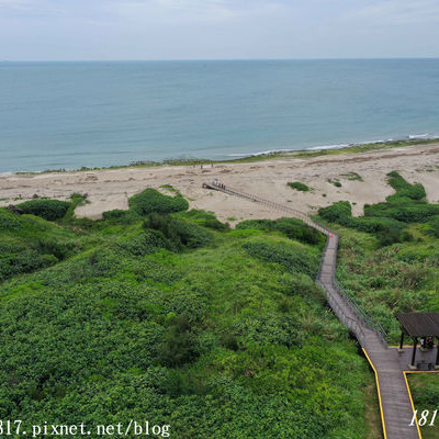 【新北。石門】富貴角觀景台。綠色礁岩海岸。老梅石槽。180°遙望台灣最北端海岸線