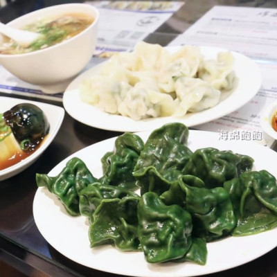 台北第一名水餃『巧之味手工水餃(濟南店)』充滿海味的干貝海藻水餃，冷凍水餃，菜單價位(捷運善導寺站)