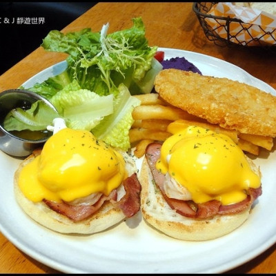 【台北美食】貳樓餐飲 仁愛店 @ 早午餐、下午茶或主餐的份量不少，而且也美味，2020年再訪更新