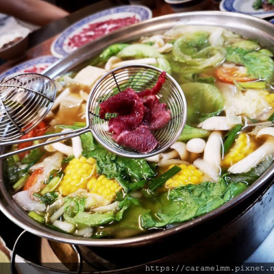 【台南仁德】阿裕牛肉涮涮鍋 在地人推薦 台南現點現切牛肉火鍋 台南牛肉湯 全牛料理 肉燥飯無限供應 文附菜單