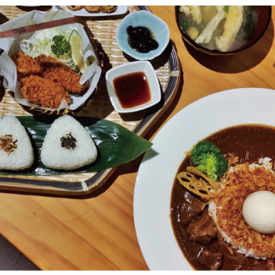 《台中西區》小野食堂│老宅裡溫暖人心的日式飯糰餐與鳥巢咖哩飯