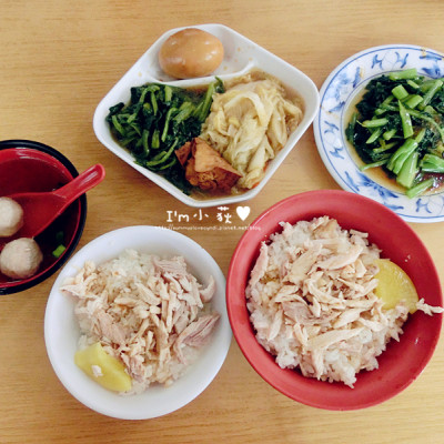 莊家火雞肉飯。勤美誠品附近傳統美食小吃!價格超級親民!懷念的好滋味!美村路美食!