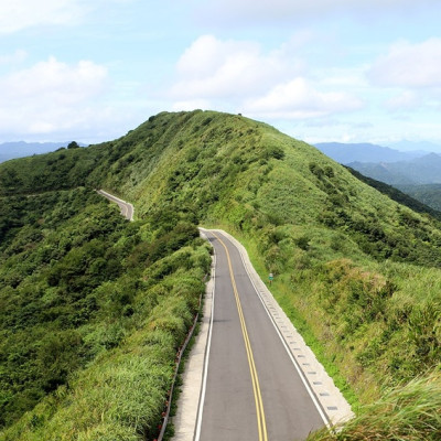 2020新北瑞芳，阿妹茶樓夜景｜九份老街夜景｜不厭亭｜寂寞公路｜報時山棧道｜報時山觀景臺｜九份老街｜阿柑姨芋圓｜昇平戲院～