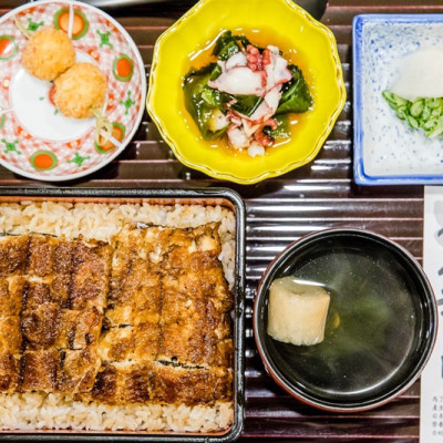 【廣宣】【國父紀念食美食】小倉屋鰻魚飯.白燒鰻魚很厲害(四訪).九州排隊名店(田舍庵)曾穫米其林推薦