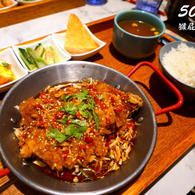 【新竹美食】新竹泰式料理推薦505 Thai泰式定食！椒麻雞超大塊！近竹北火車站！竹北泰式料理！內有505 thai菜單！