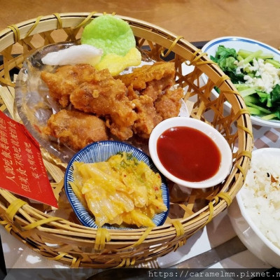 【台中南屯】有春茶館 大墩店 懷舊茶館 年代的滋味 傳統台灣味 古早味 手路菜 平日不限時、不收服務費 大墩路美食