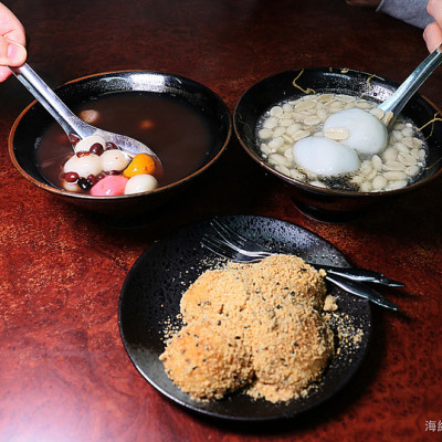 『客家自製湯圓』遼寧夜市美食30年老店，余文樂推薦甜湯，燒麻糬、紅豆湯圓、芝麻湯圓花生湯，IG熱門打卡，菜單價位，外送(捷運南京復興站)