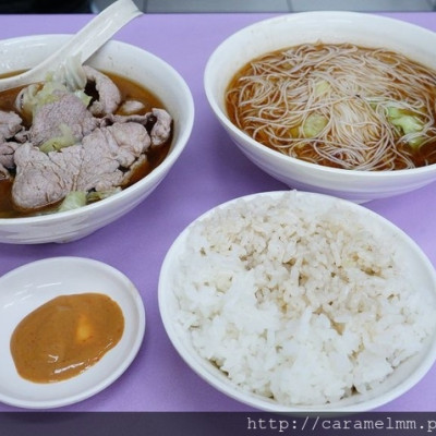 【台北大安】萬華麻油雞 臨江街 通化夜市必吃美食 小吃店 推薦 進補不分春夏秋冬 文附菜單 臨江夜市/信義安和捷運站