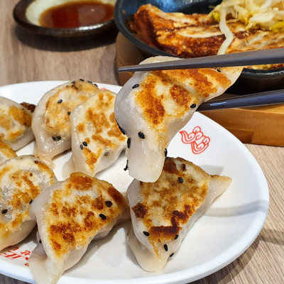 【台中美食】万虎餃子 原台南正義餃子 日式風格 文青IG打卡熱點 近審計新村